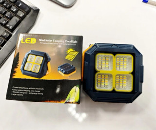 مینی پراژکتور سولار LED ۱۰۰ وات ( نور قوی )